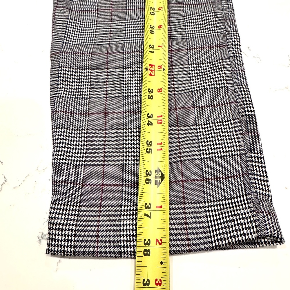 Forever 21 Men's Black and Gray Plaid Cargo Pants Pockets Size Waist 32 NWOT - Picture 9 of 9